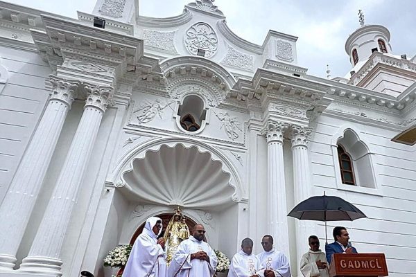Templo de La Merced reabre sus puertas tras dos años de cierre en Latacunga